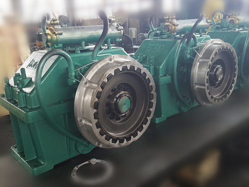 YL500B-Hydraulic Clutch Gearbox